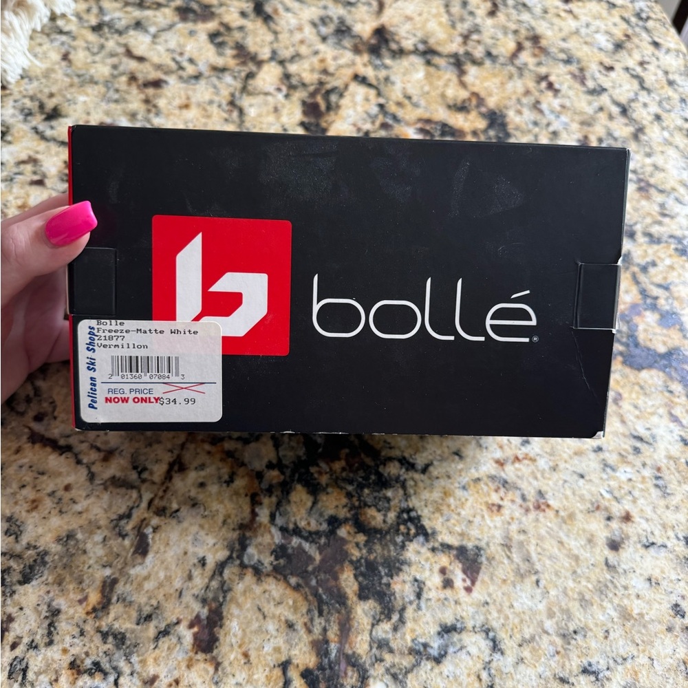 Bollé Ski Goggles - Picture 7 of 8